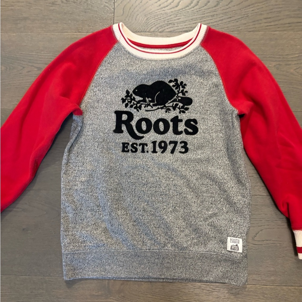 Roots cabin collection sweatshirt sz 11/12 new with tags ret $98 - Picture 2 of 4